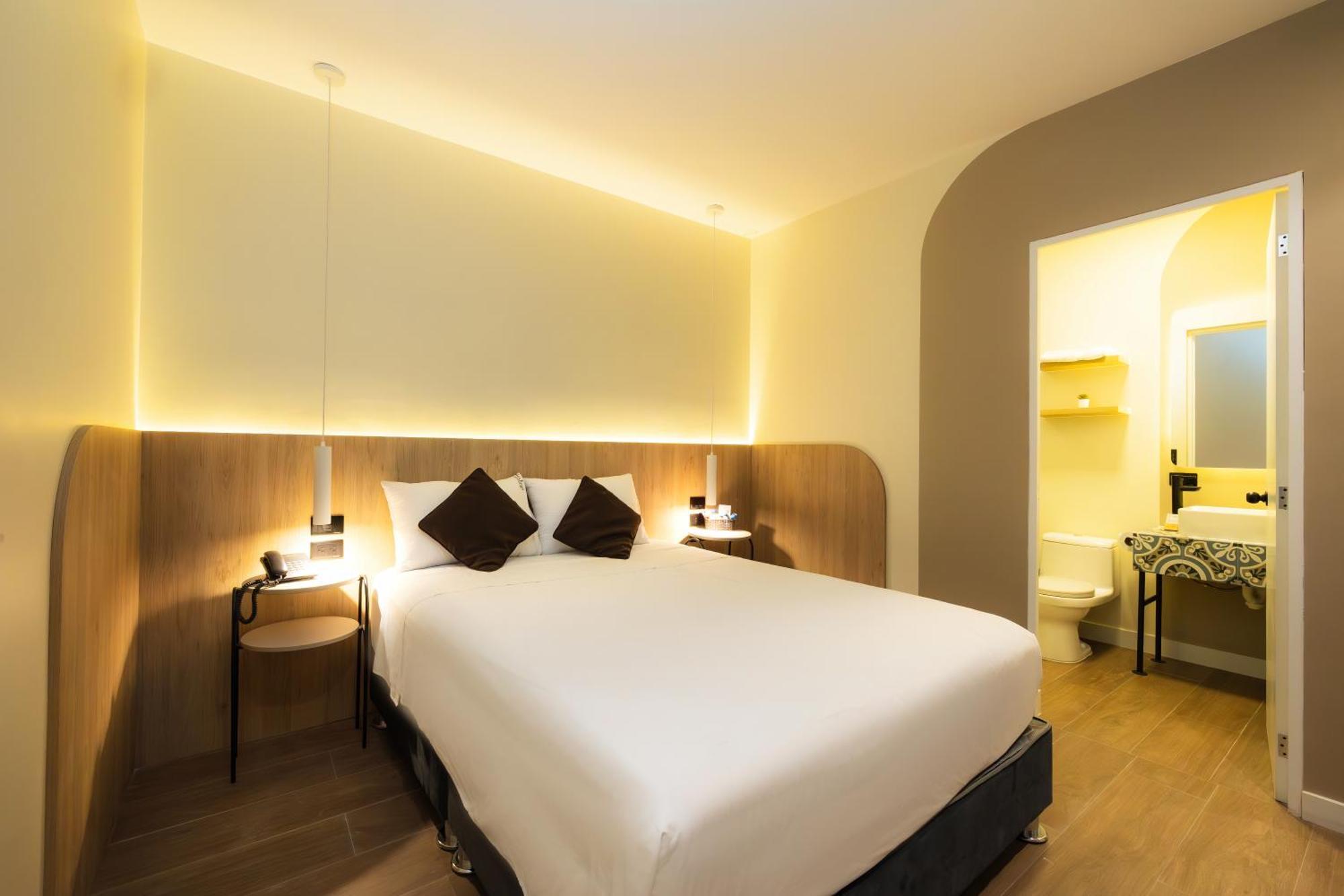 Hotel Solec 皮乌拉 外观 照片
