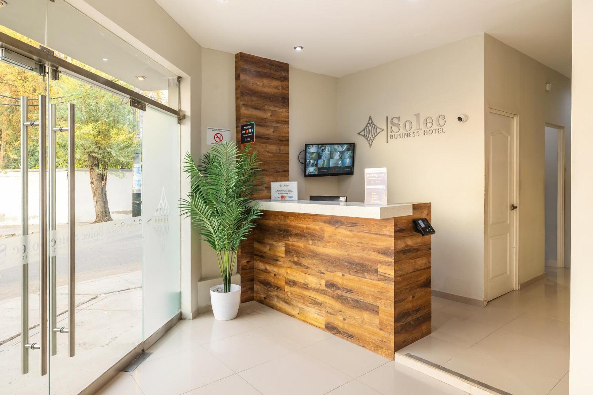 Hotel Solec 皮乌拉 外观 照片